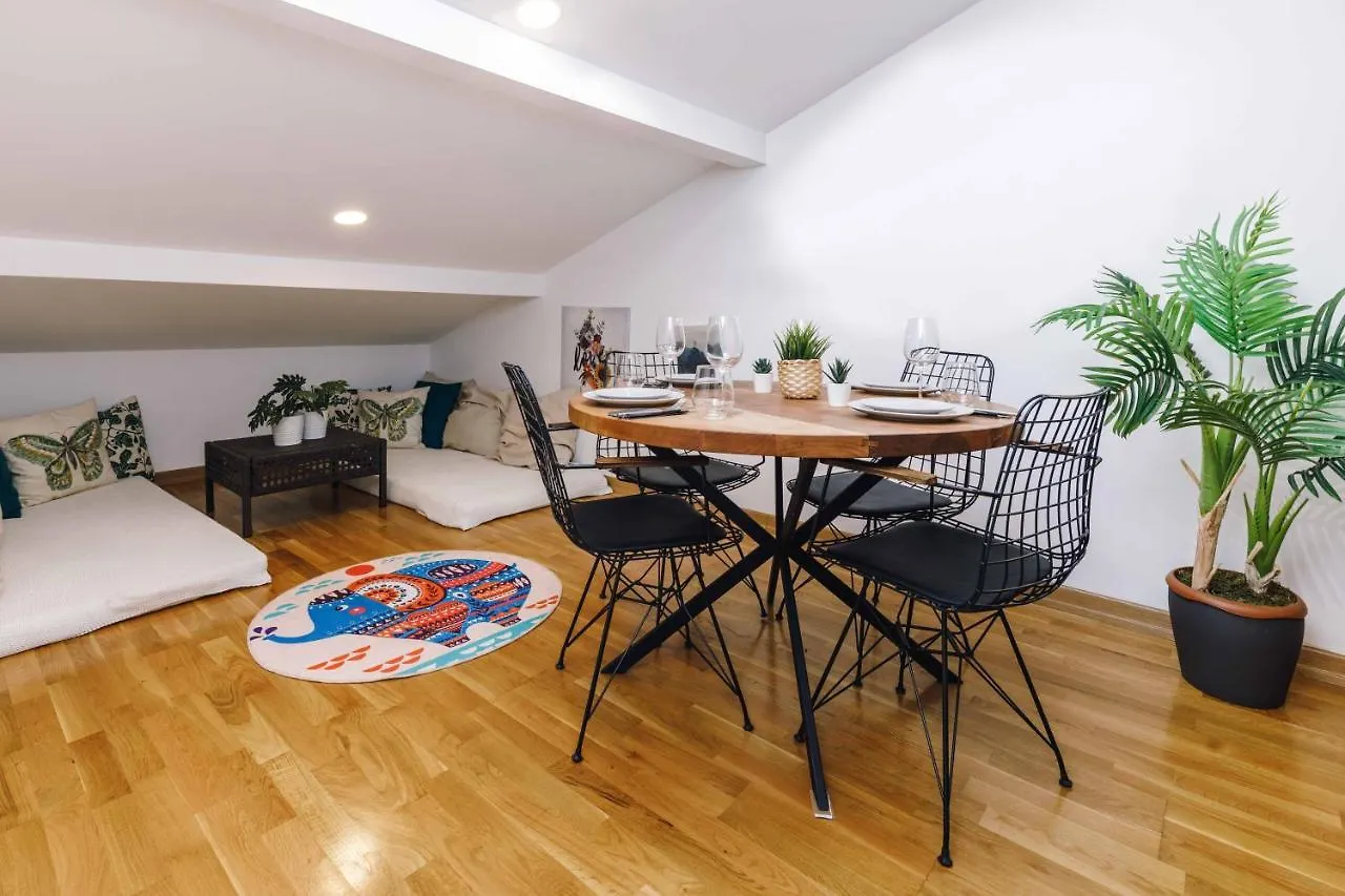Monnas Bosphorus Apartment Istanbul Turkey