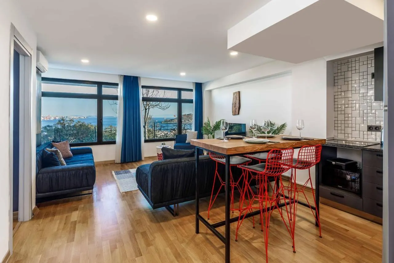 Monnas Bosphorus Apartment Istanbul