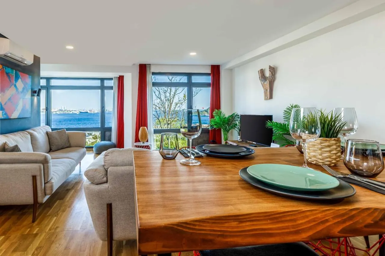 Monnas Bosphorus Apartment Istanbul
