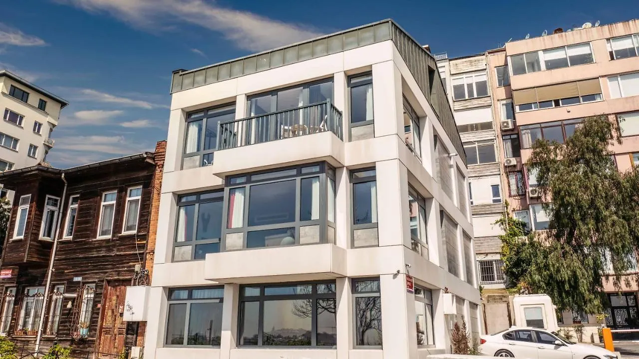 Monnas Bosphorus Apartment Istanbul Turkey