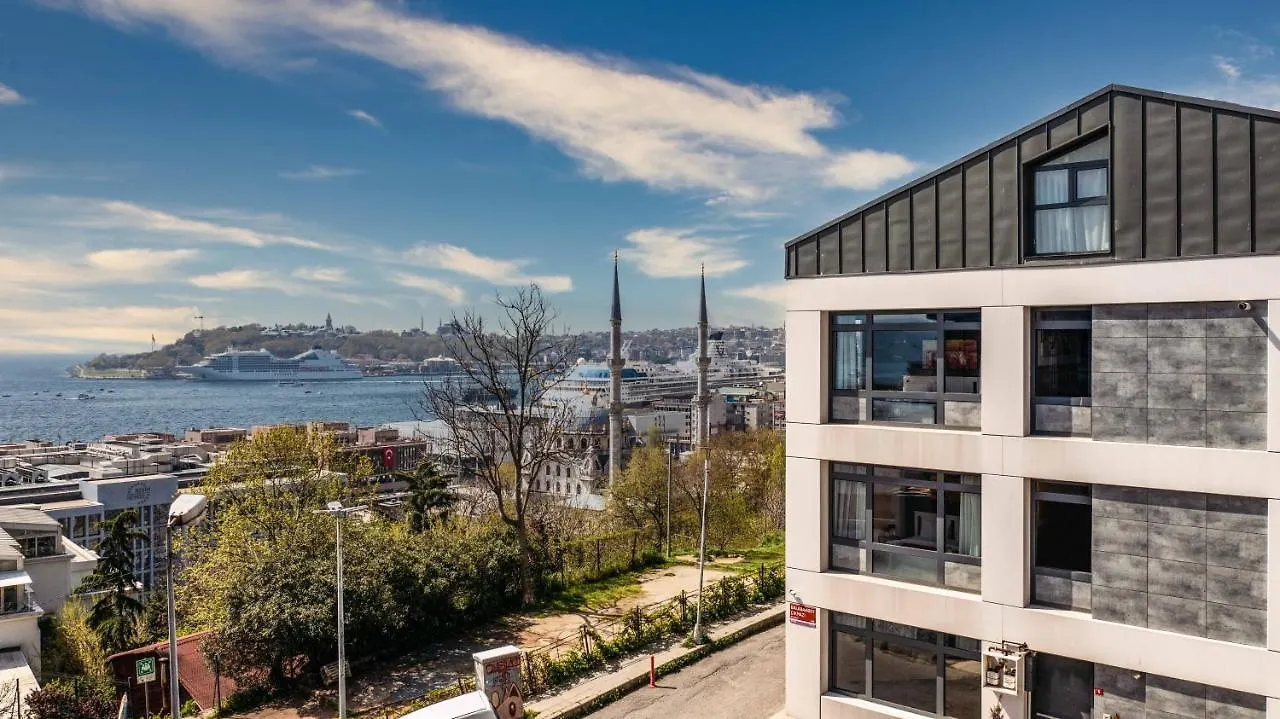 Monnas Bosphorus Apartment Istanbul Turkey