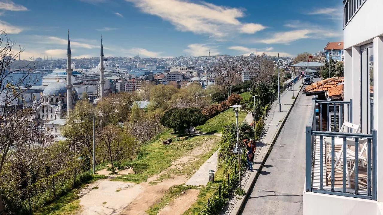 Monnas Bosphorus Apartment Istanbul